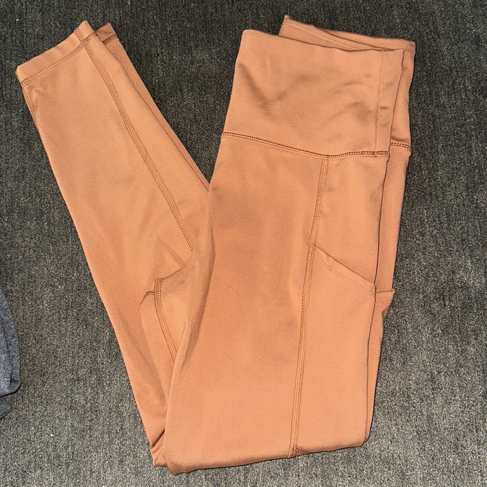 American Eagle workout leggings